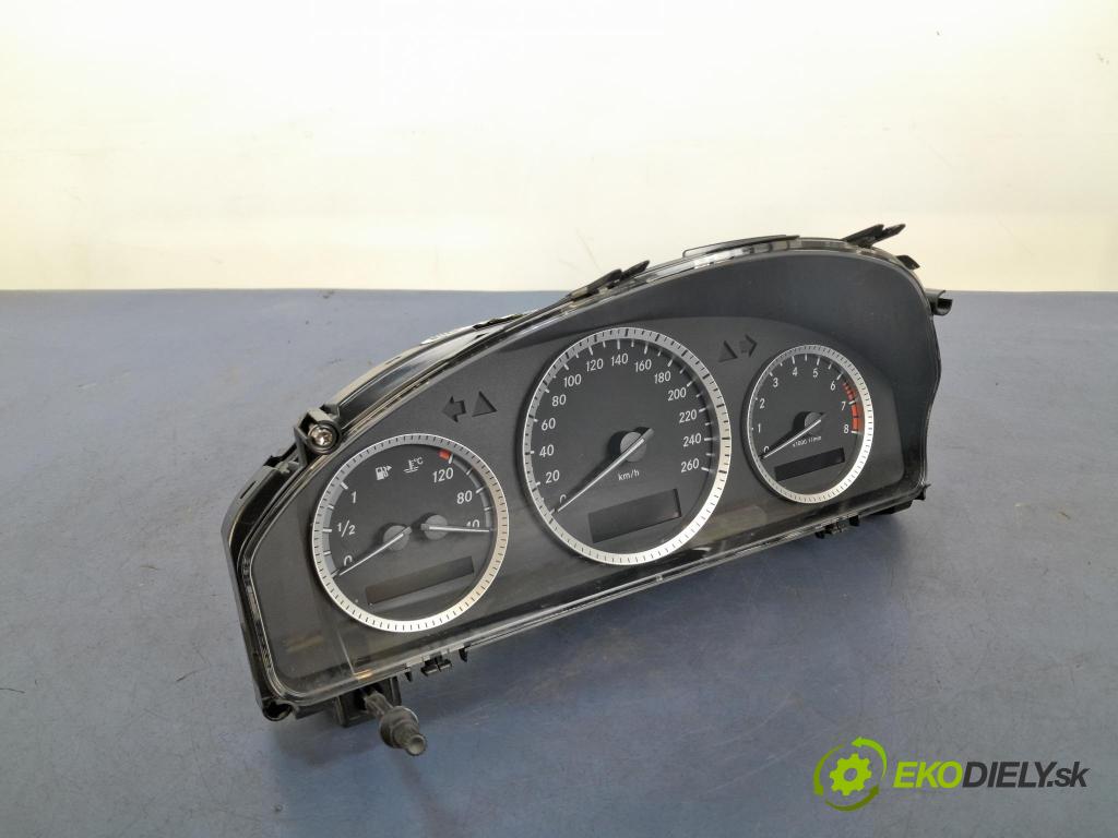 Mercedes C-klasa 2009 prístrojovka/ budíky A2049002202