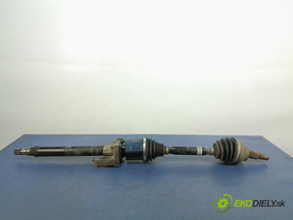 Alfa romeo 159 2005 poloos Prava: Predné