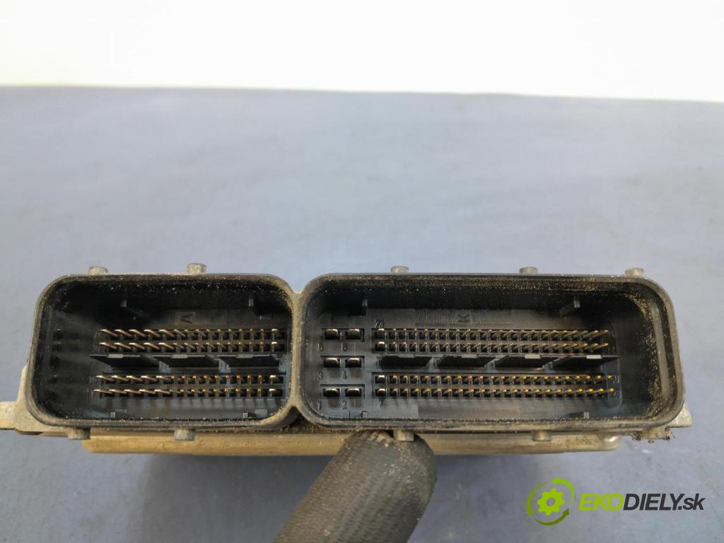 Opel Vectra 2006 riadiaca jednotka Motor: 55197150