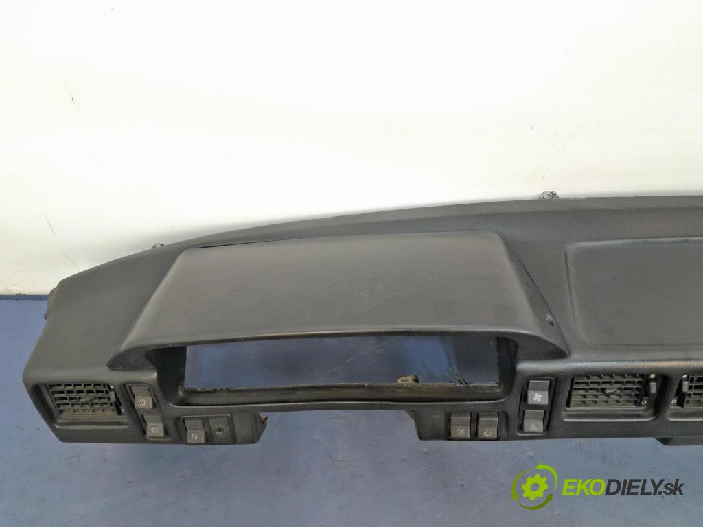 Fso Polonez caro 1996 kokpit,pristrojová doska