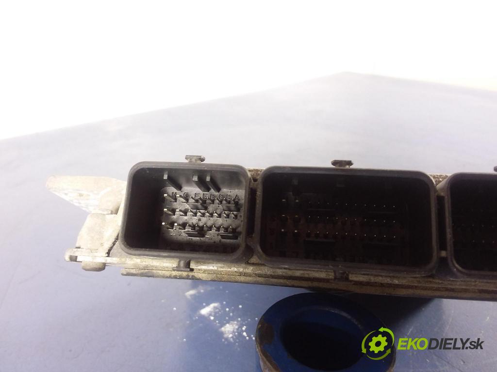Citroen C3 2004 riadiaca jednotka Motor: 9648568480