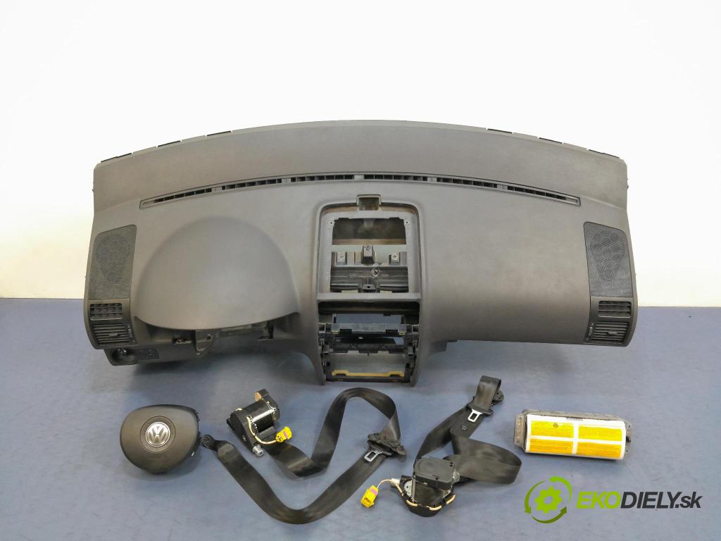 Vw Touran 2006 kokpit,pristrojová doska