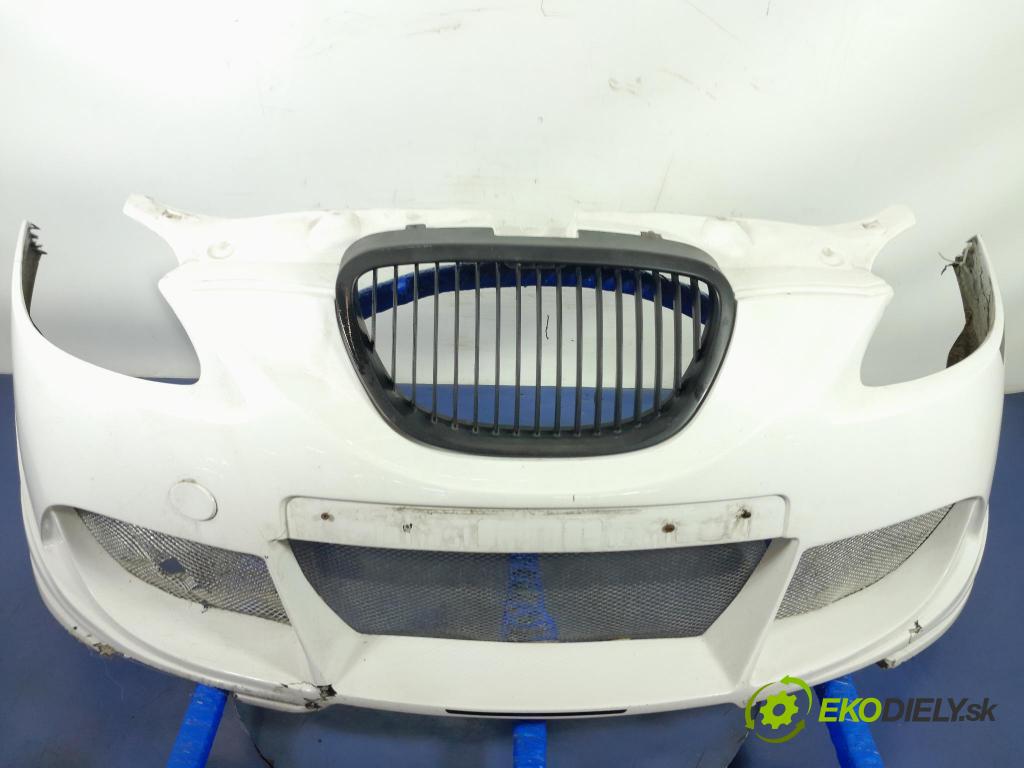 Seat Leon 2008 nárazník před