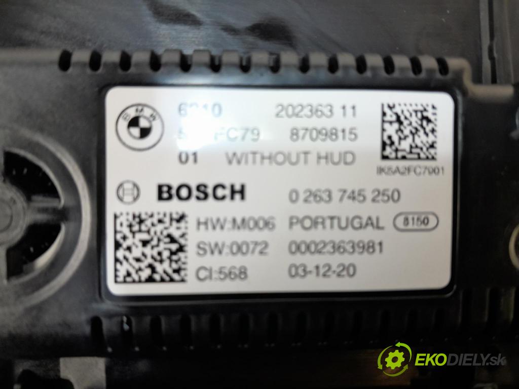 Bmw Seria 5 2020 prístrojovka/ budíky 8709815