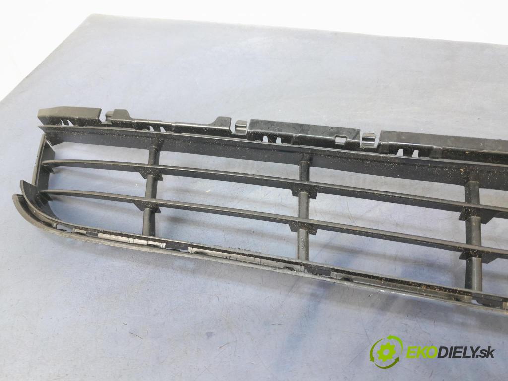 Bmw Seria 5 2020 nárazník před 9498597
