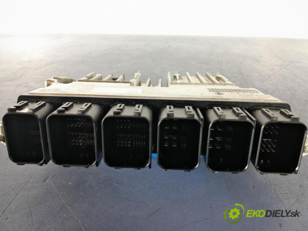 Bmw Seria 5 2020 riadiaca jednotka Motor: 5A307E2
