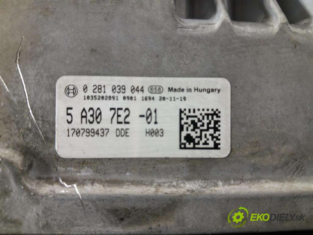 Bmw Seria 5 2020 riadiaca jednotka Motor: 5A307E2