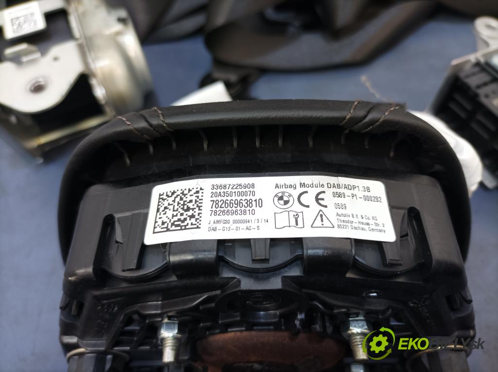 Bmw Seria 5 2020 kokpit,pristrojová doska