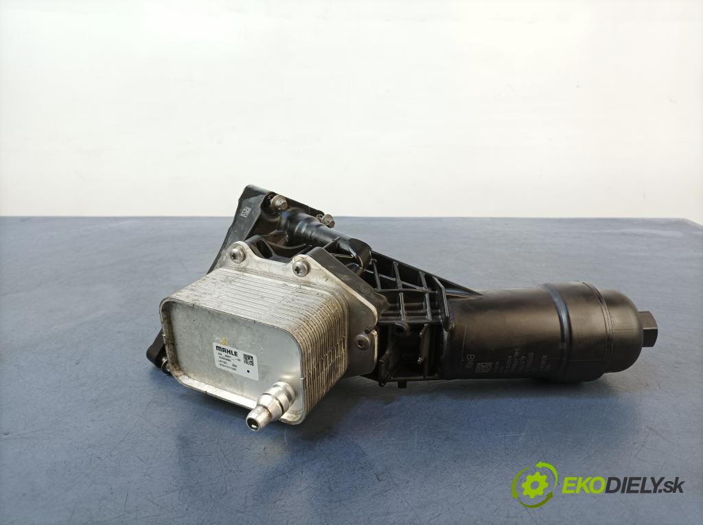 Bmw Seria 5 2020 chladič oleja 8580417