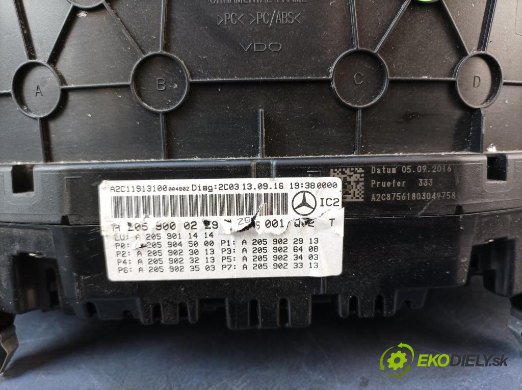 Mercedes C-klasa 2016 prístrojovka/ budíky A2059000229