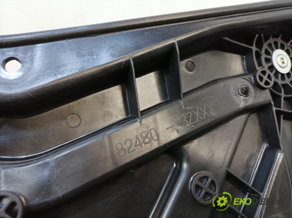 Hyundai I40 2017 mechanismus stahování Sklenka: před v pravo: 82460-3Z010