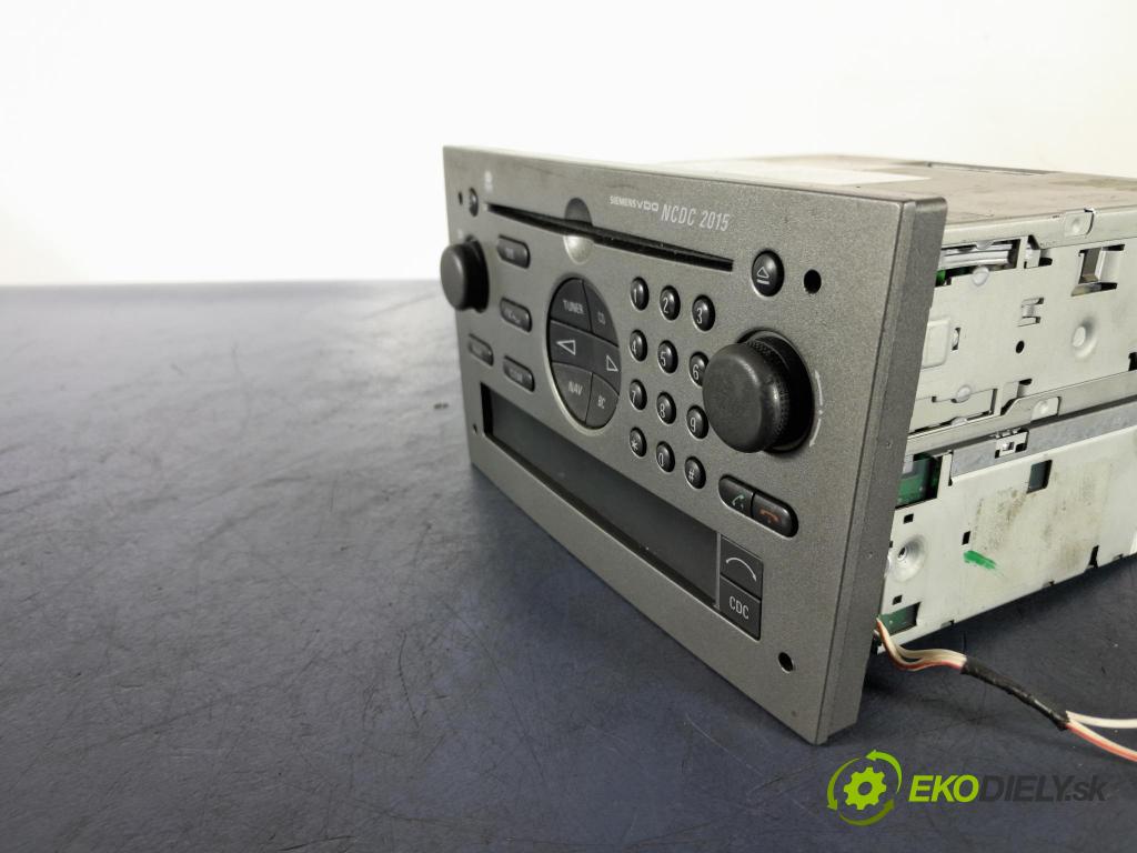 Opel Signum 2004 Radio I Navigácia: 13138249