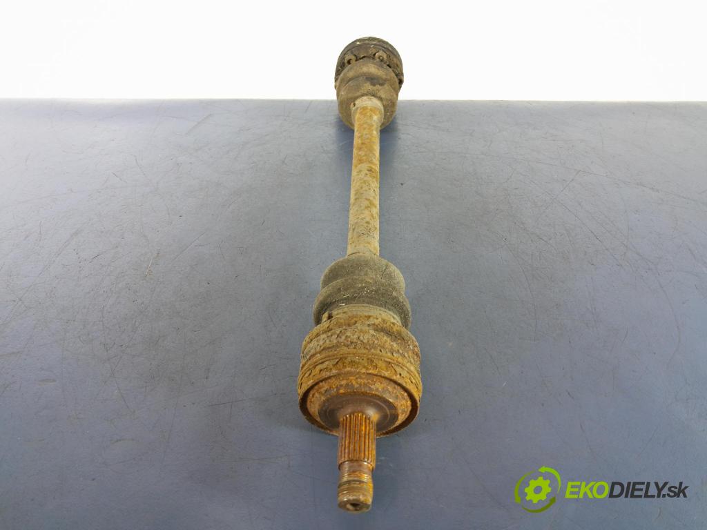 Mercedes 124 1991 poloos ľavá zad