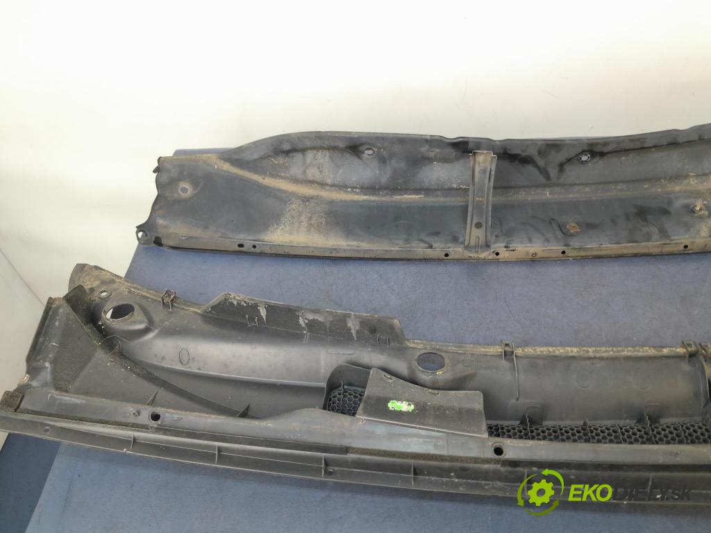 Toyota Yaris 2005 torpédo 55782-0D010