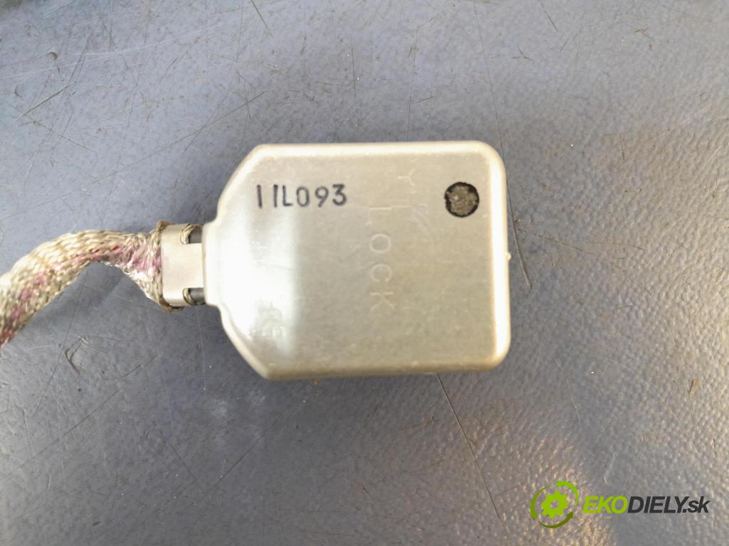 Toyota Avensis 2013 střídač: 85967-02010