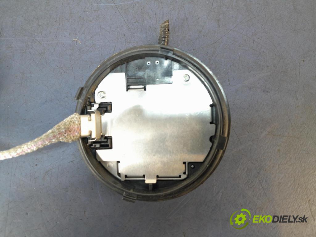 Toyota Avensis 2013 střídač: 85967-02010