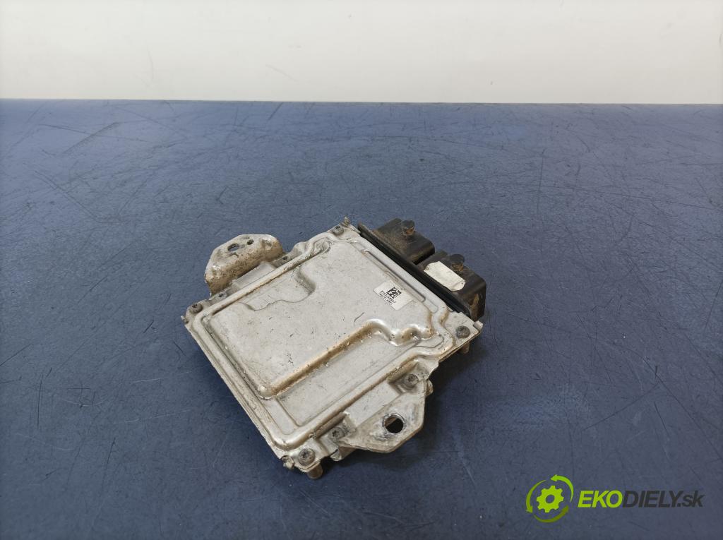 Suzuki Swift 2010 riadiaca jednotka Motor: 33910-69L00