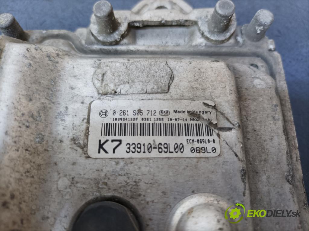 Suzuki Swift 2010 riadiaca jednotka Motor: 33910-69L00