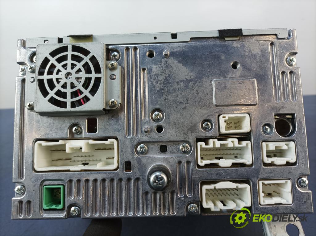 Mazda 5 2008 Radio I Navigácia: 14799302