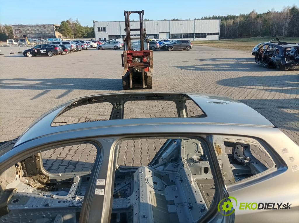 Bmw X3 0 Strecha: