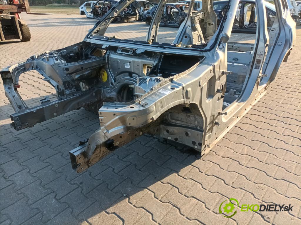 Bmw X3 0 štvrťka ľavá
