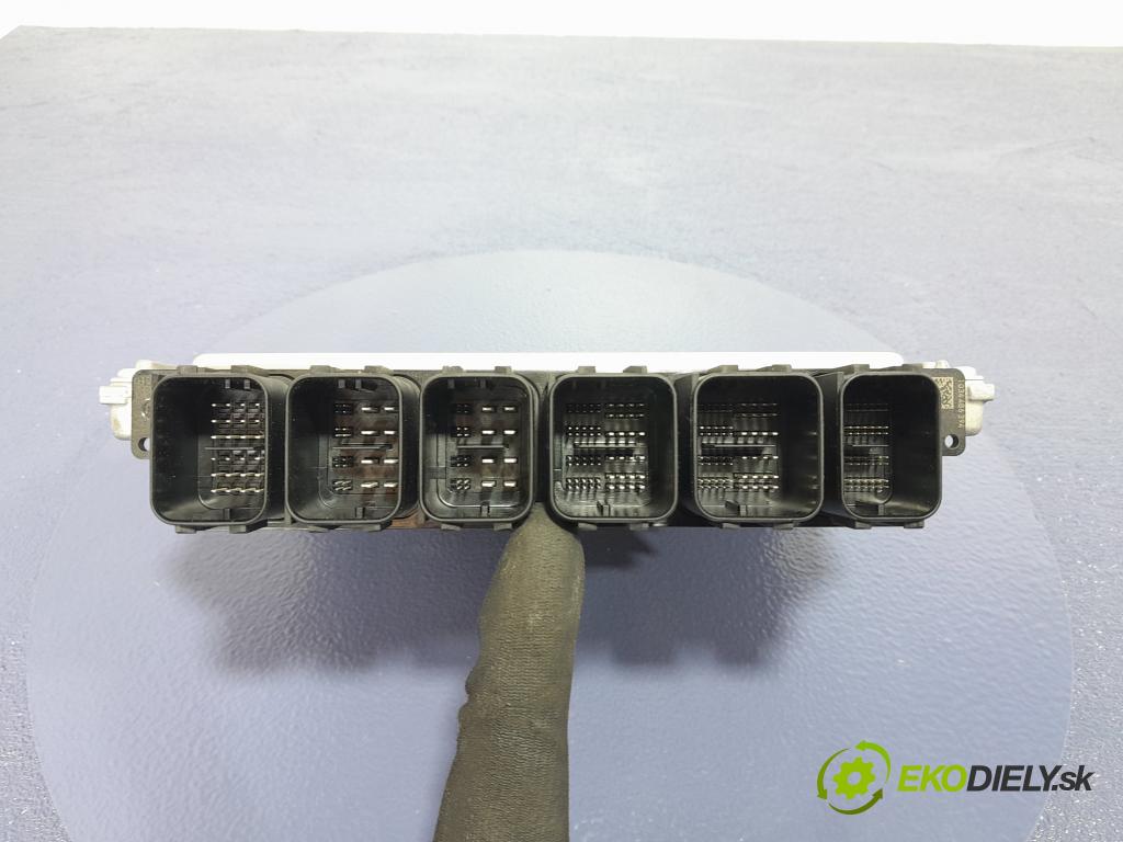Bmw Seria 1 2020 riadiaca jednotka Motor: 0261S101Y7