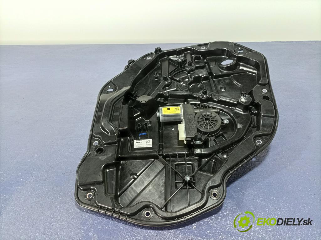 Bmw Seria 1 2020 mechanismus stahování Sklenka: Zad: v pravo: 229752