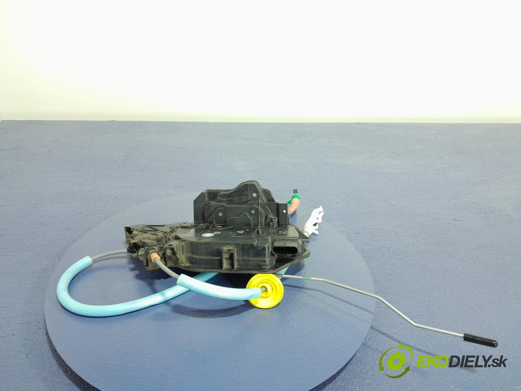 Bmw Seria 1 2020 zámek dveře Zad: v pravo: 7445046