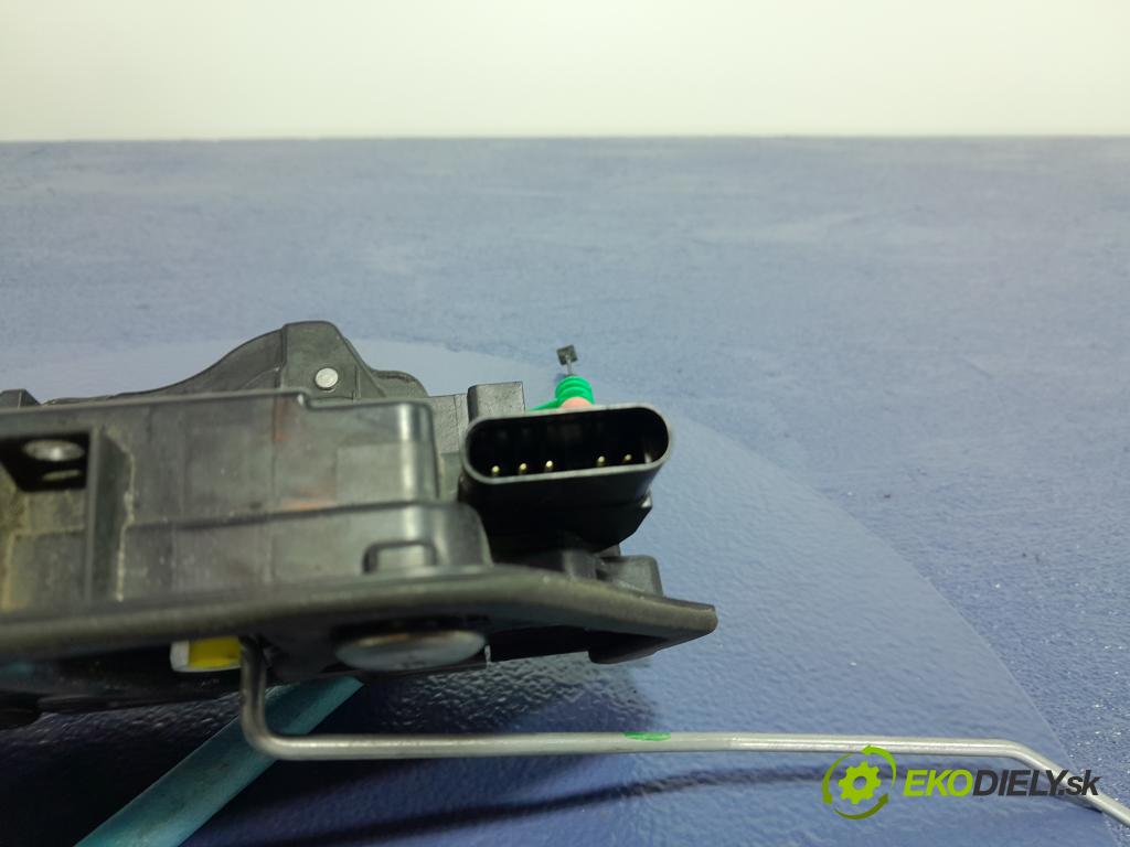 Bmw Seria 1 2020 zámek dveře Zad: v pravo: 7445046