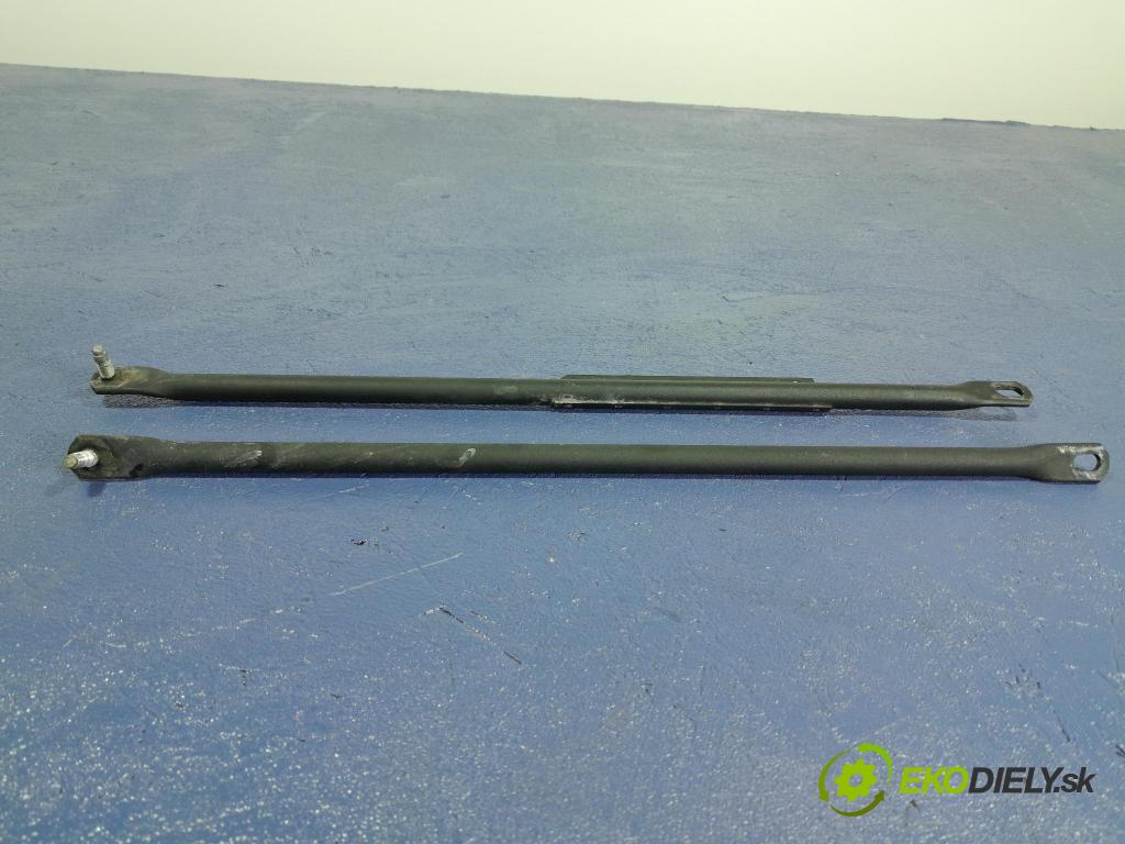 Volvo S90 2018 výztuha Čelní / stěna Přední 31651561