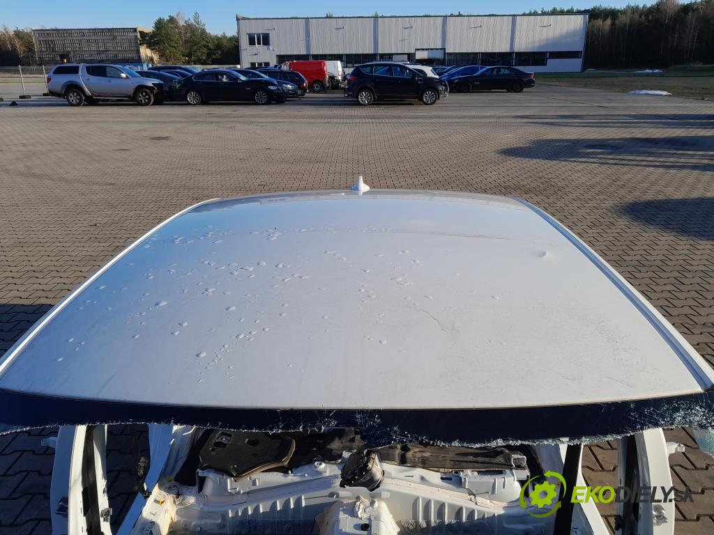 Volvo S90 2018 Strecha: 01