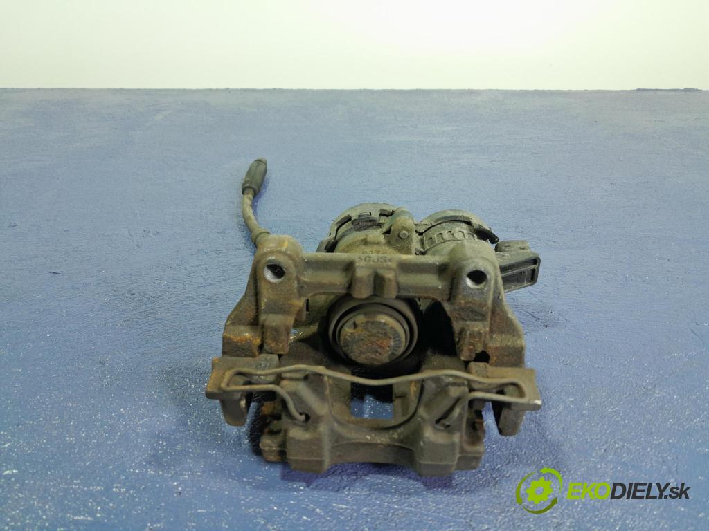 Volvo S90 2018 brzdič brzdový zad v pravo: 31687346