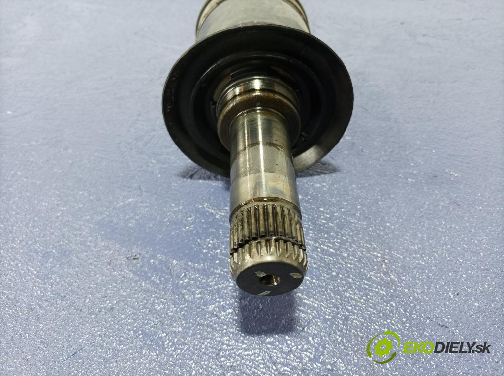 Bmw Seria 1 2020 poloos ľavá zad 8679838