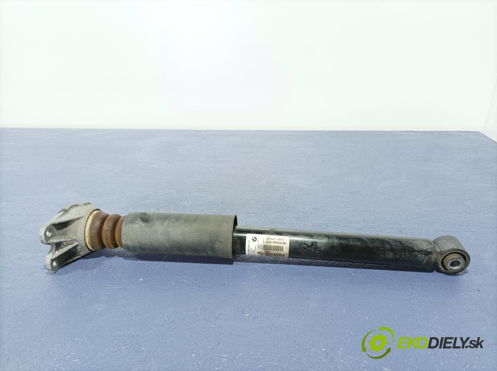 Bmw Seria 1 2020 tlmič zad Vľavo.: 6883940