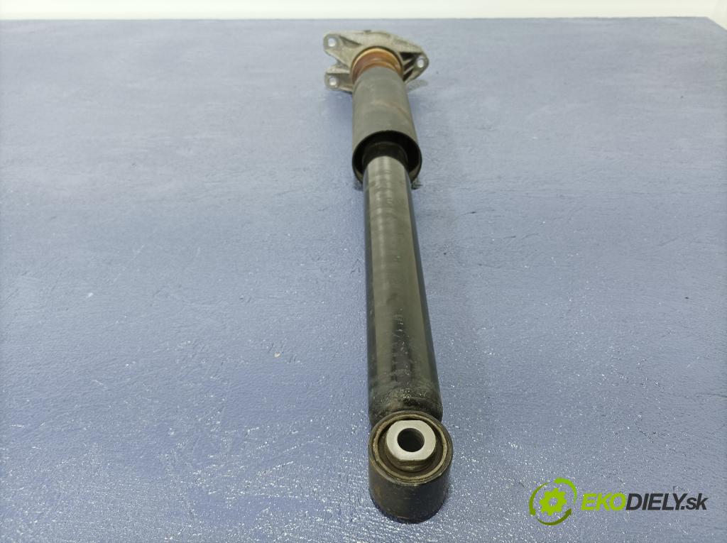 Bmw Seria 1 2020 tlmič zad Vľavo.: 6883940