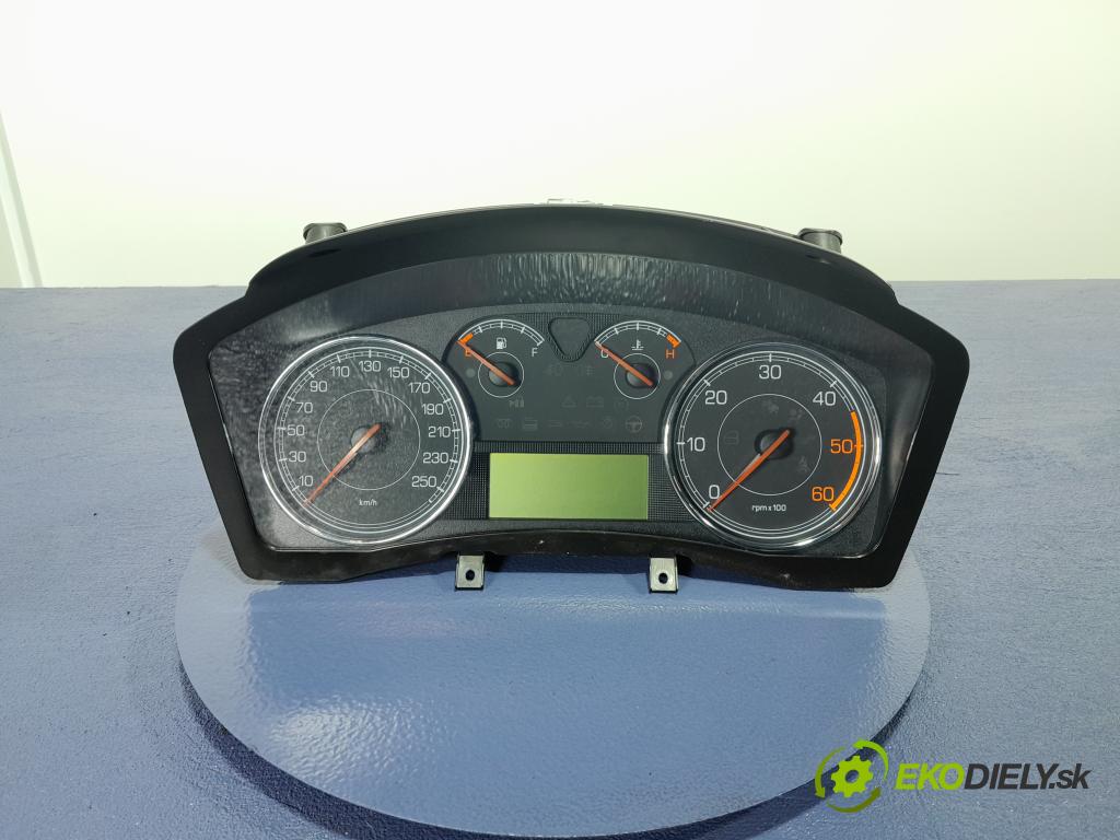 Fiat Croma 2008 prístrojovka/ budíky 51809897