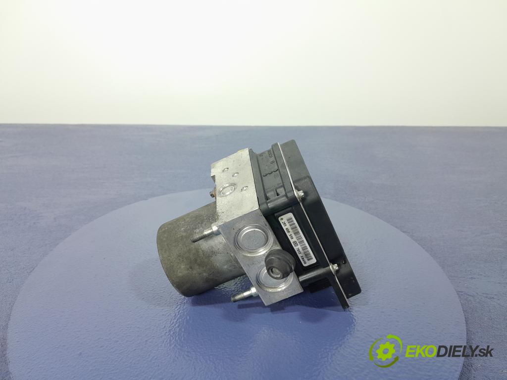 Audi A6 2007 čerpadlo ABS x 4F0614517T