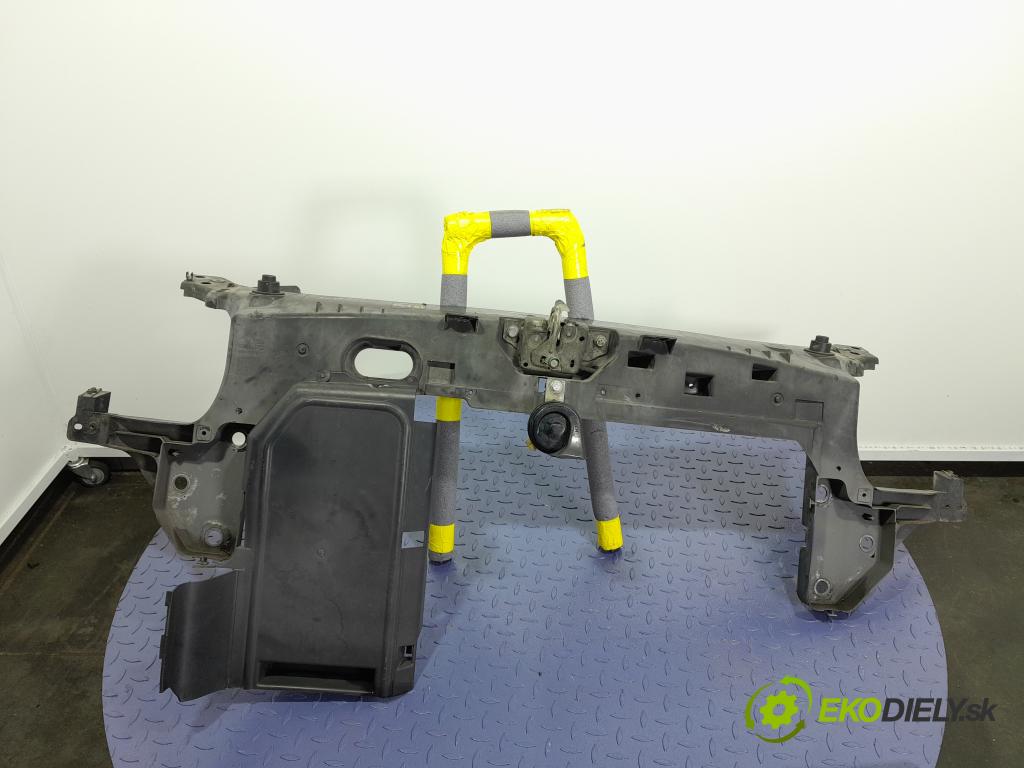 Renault Modus 2004 výztuha Čelní / stěna Přední 8200224763