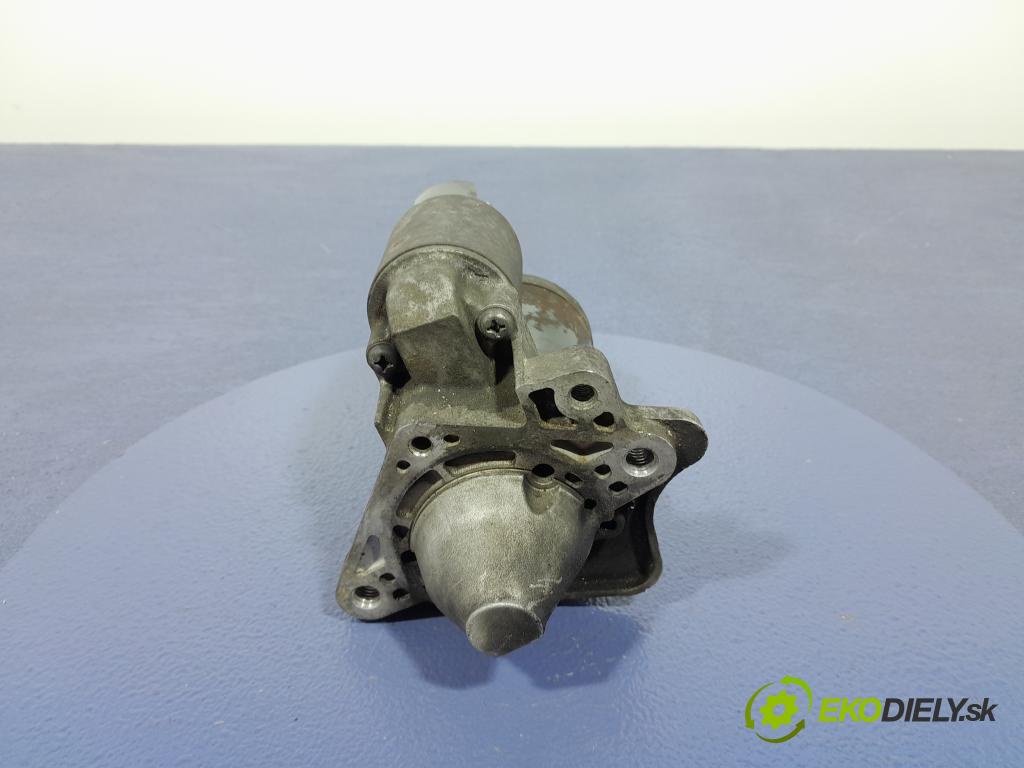 Renault Modus 2004 štartér 8200298371