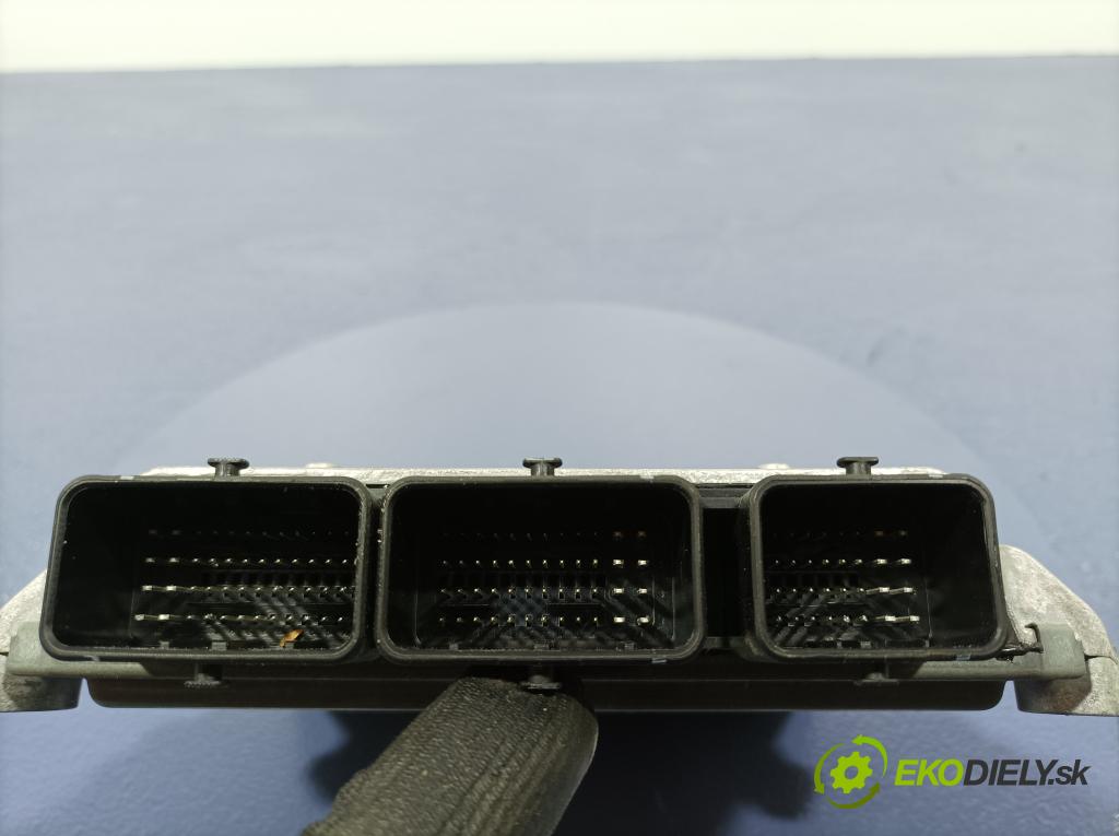 Citroen C5 2007 riadiaca jednotka Motor: 9655534080