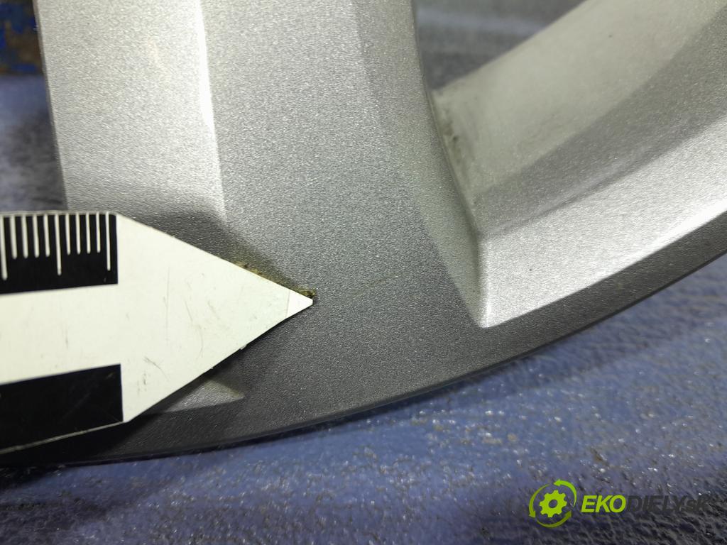 Dacia Jogger 2023 puklica kola: 403159548R