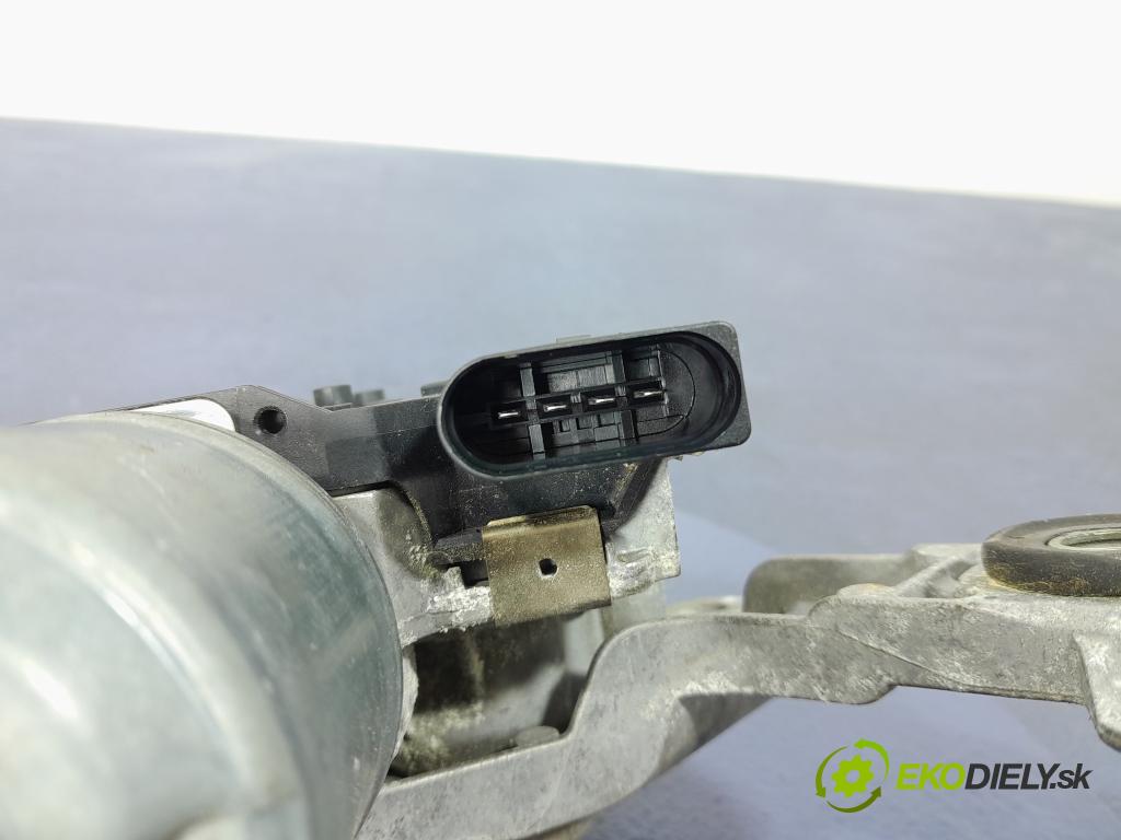 Ford Focus 2017 mechanizmus motor: Stierače: Predné BM51-17504-BM