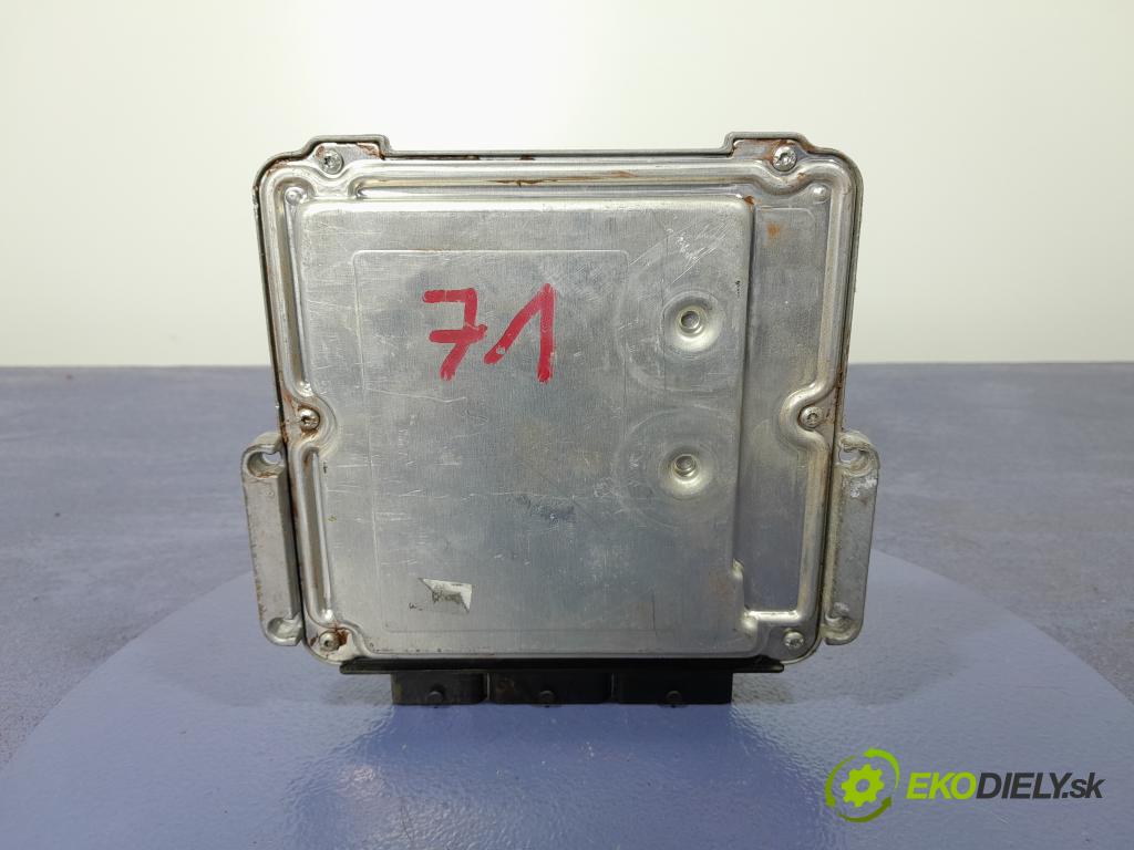 Renault Laguna 2010 riadiaca jednotka Motor: 281015781