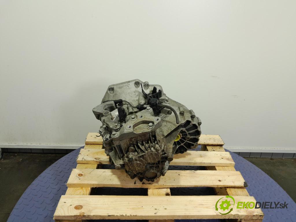 Volvo V60 2011 prevodovka Výbava: Manualna BG9R-7002-JCD