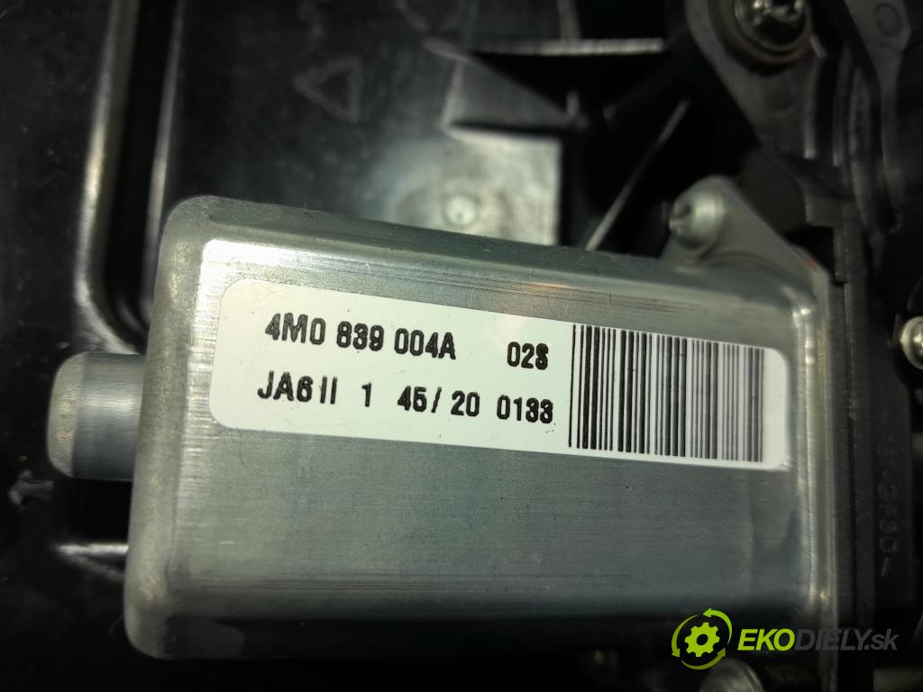 Audi Q7 2021 zámek dveře Zad: v pravo: 4M0839004A