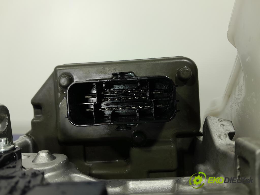Audi Q7 2021 servo Brzdní: 4M0614105T