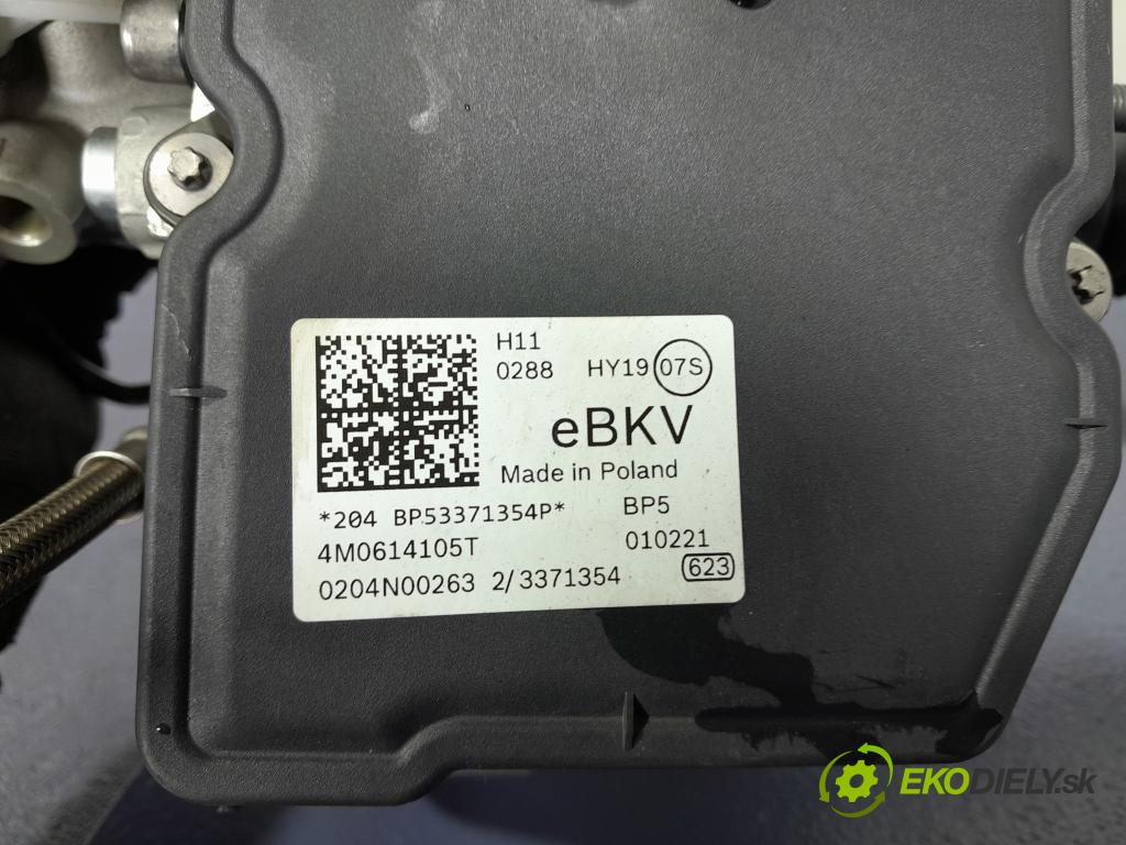 Audi Q7 2021 servo Brzdní: 4M0614105T