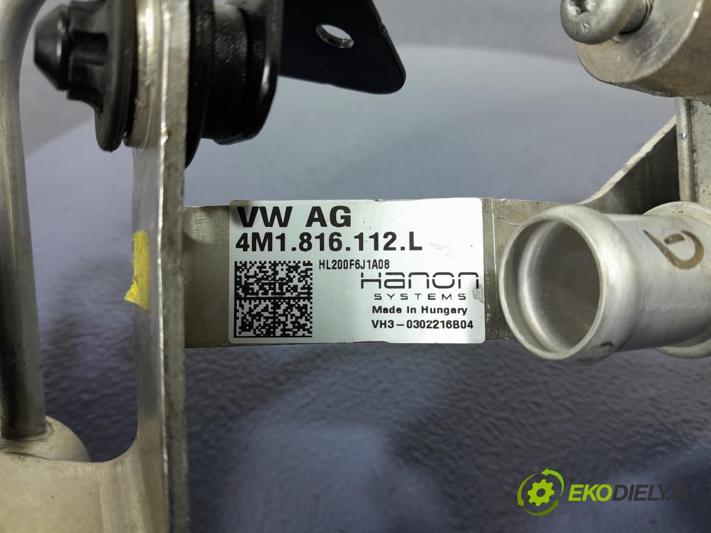 Audi Q7 2021 chladič oleja 4M0816115A