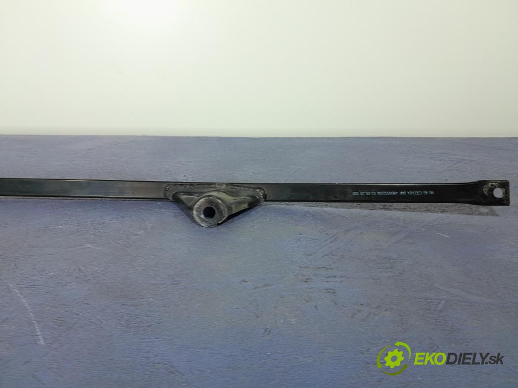 Audi Q7 2021 výztuha narazník před 4M0803228A