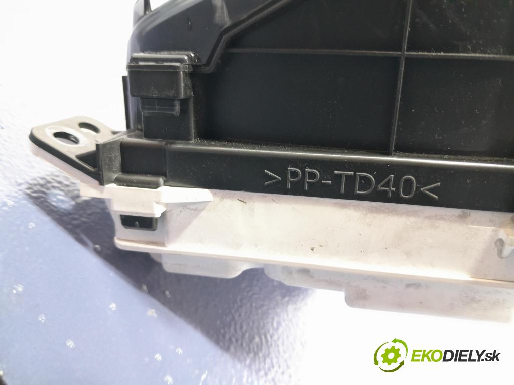 Toyota Corolla 2021 prístrojovka/ budíky 83800-FER81